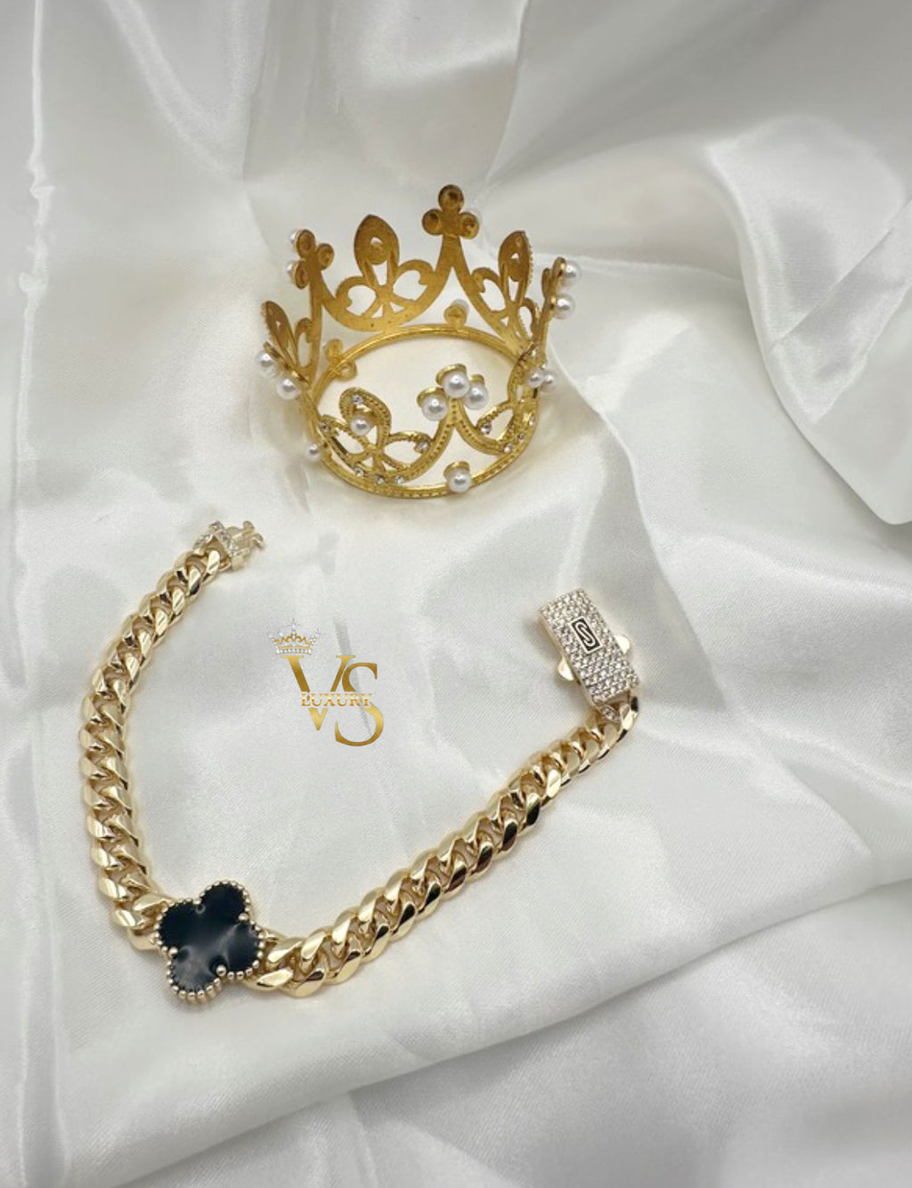 Valdes Luxury Black Flower Cuban Link Bracelet – 14K Gold Laminated Jewelry