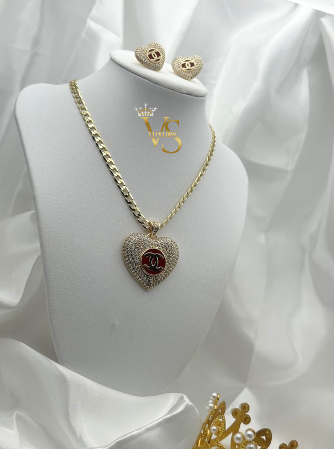 Valdes Luxury Heart Pendant Necklace 14K Gold Plated – Red Zirconia Design, High Quality Daily Wear Jewelry