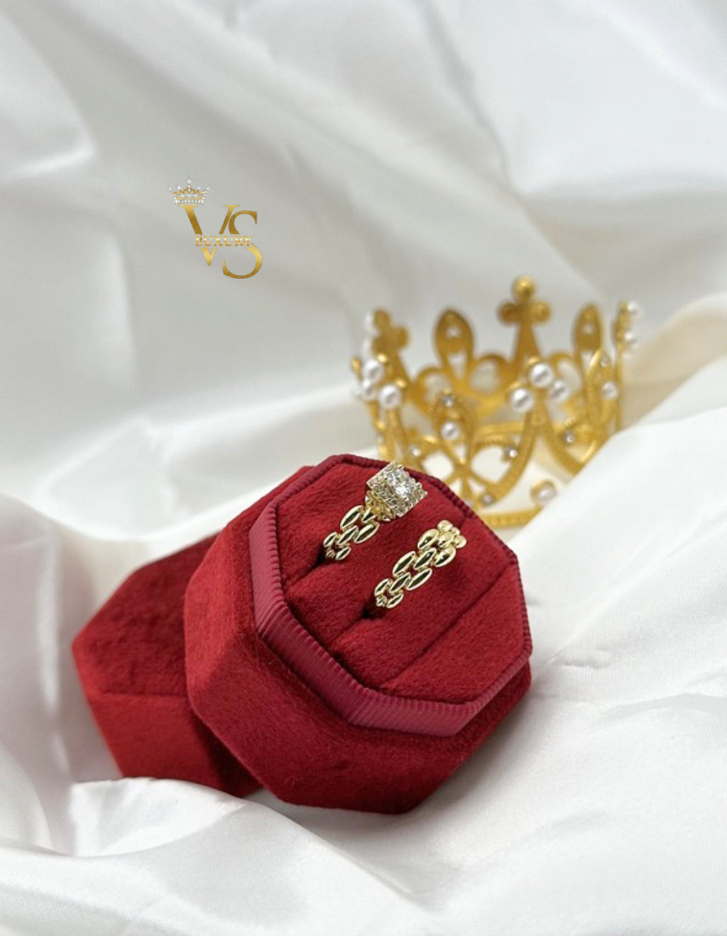 Valdes Luxury 14K Gold Plated Square Zirconia Engagement Ring Set – Elegant Bridal Set