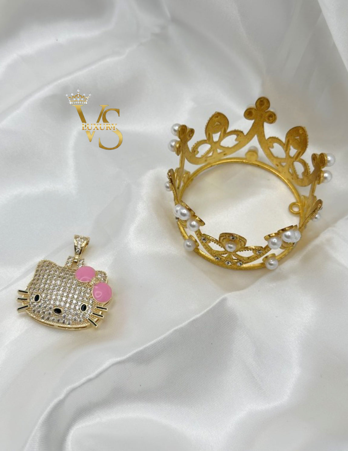 Valdes Luxury Cat Pink Zirconia Pendant – 14K Gold Plated, High Quality Statement Jewelry