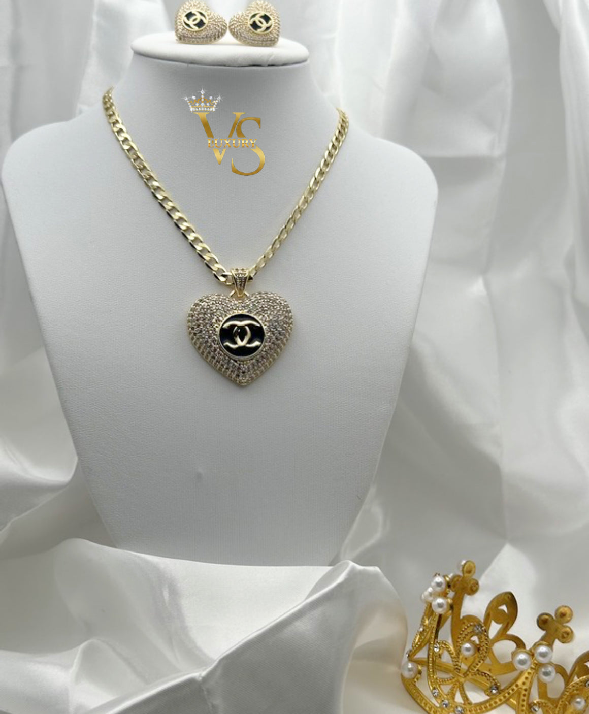Valdes Luxury Heart Pendant Necklace 14K Gold Plated – Zirconia Design, High Quality Daily Wear Jewelry