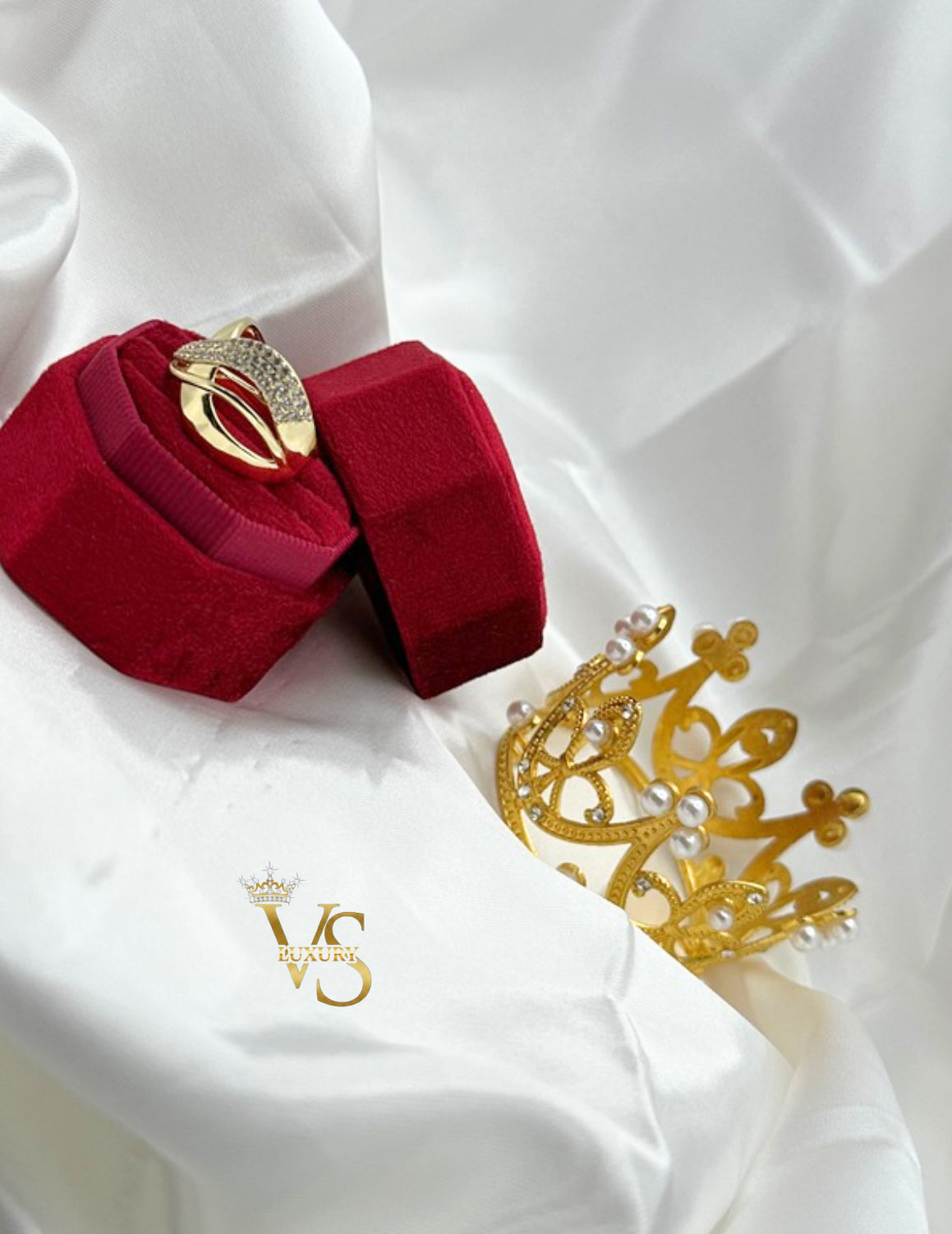 Valdes Luxury 14K Gold Plated Zirconia Wave Ring – High Quality Daily Wear Ring