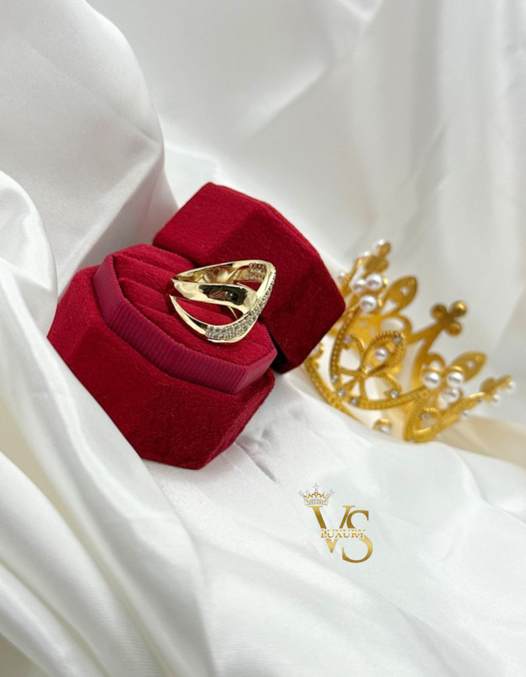 Valdes Luxury 14K Gold Plated Zirconia Wave Ring – High Quality Daily Wear Ring