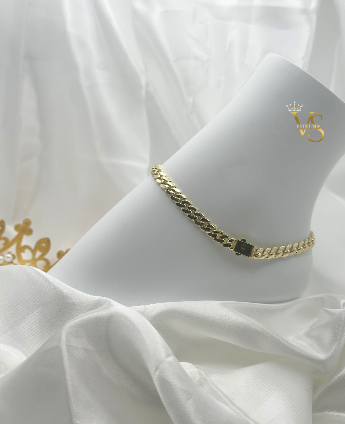 Valdes Luxury Cuban Link Monaco Clasp Anklet – Smooth Style 14K Gold Plated