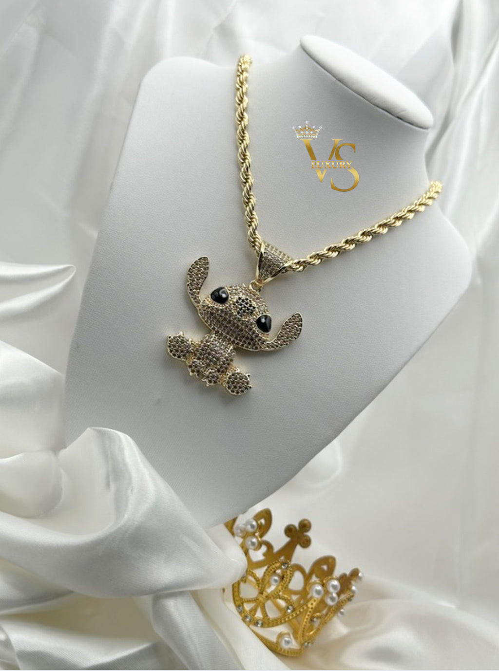 Valdes Luxury Cartoon Character Pink Zirconia Pendant Chain – 14K Gold Plated, High Quality Everyday Jewelry