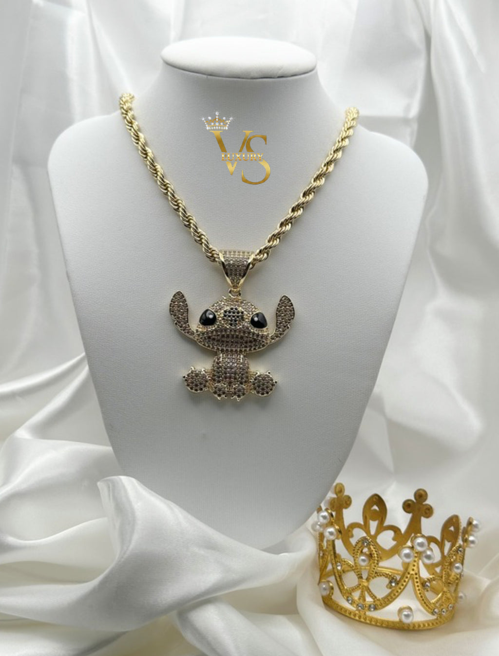 Valdes Luxury Cartoon Character Pink Zirconia Pendant Chain – 14K Gold Plated, High Quality Everyday Jewelry