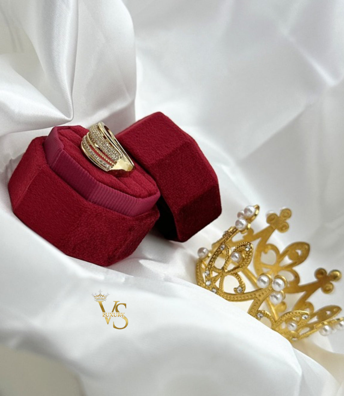 Valdes Luxury Gold Laminated 14K Multi Row Zirconia Band Ring High Quality Daily Wear