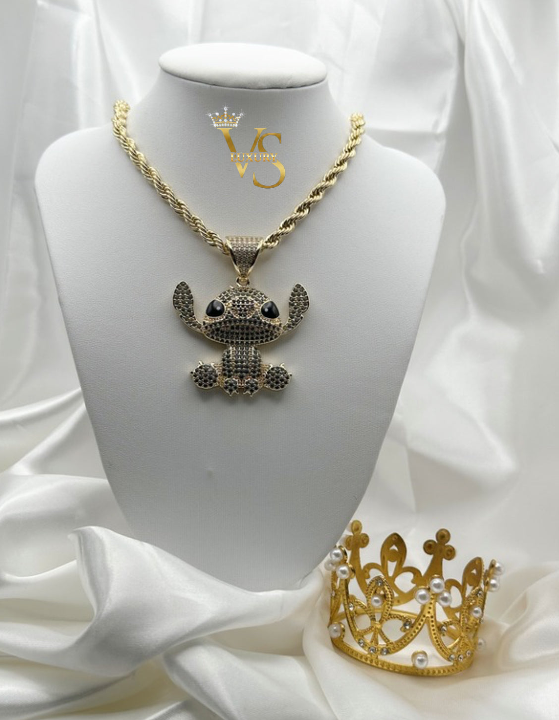 Valdes Luxury Cartoon Character Pendant Chain – 14K Gold Plated, High Quality Everyday Jewelry