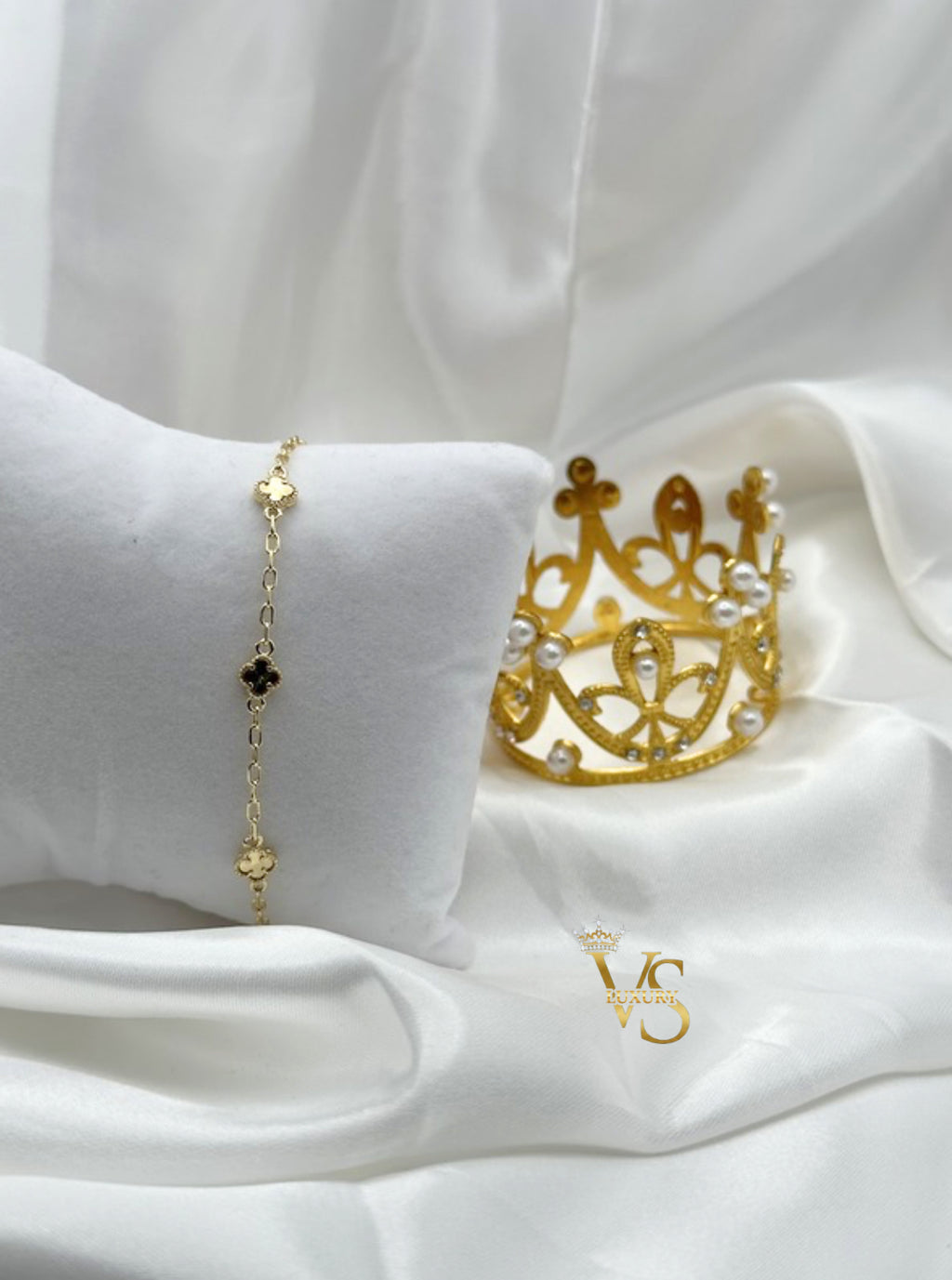 Valdes Luxury Floral Minimal Bracelet – 14K Gold Plated
