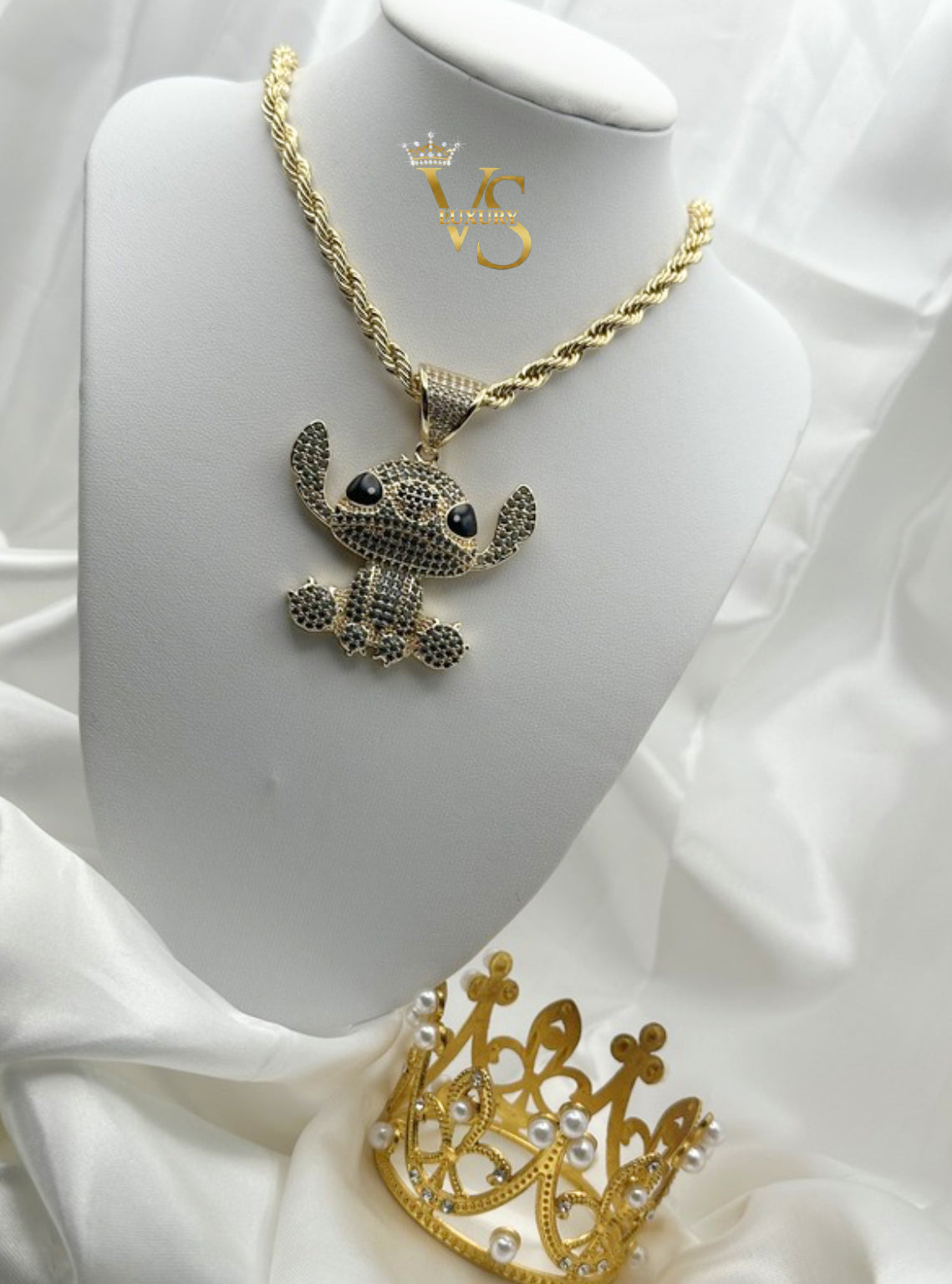 Valdes Luxury Cartoon Character Pendant Chain – 14K Gold Plated, High Quality Everyday Jewelry