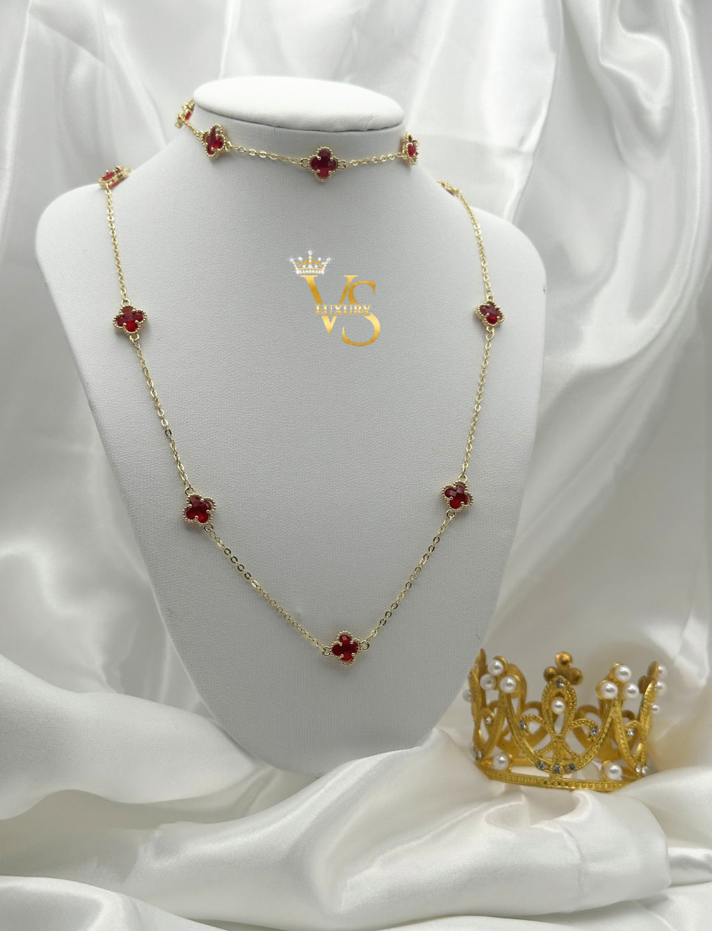 Valdes Luxury Clover Station Necklace 14K Gold Plated – Red Zirconia Details, Elegant High Quality Daily Wear Jewelry