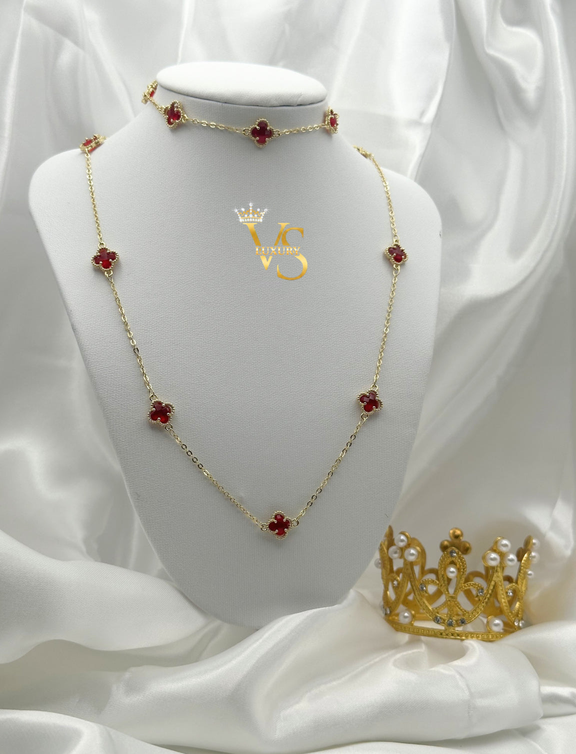 Valdes Luxury Clover Station Necklace 14K Gold Plated – Red Zirconia Details, Elegant High Quality Daily Wear Jewelry