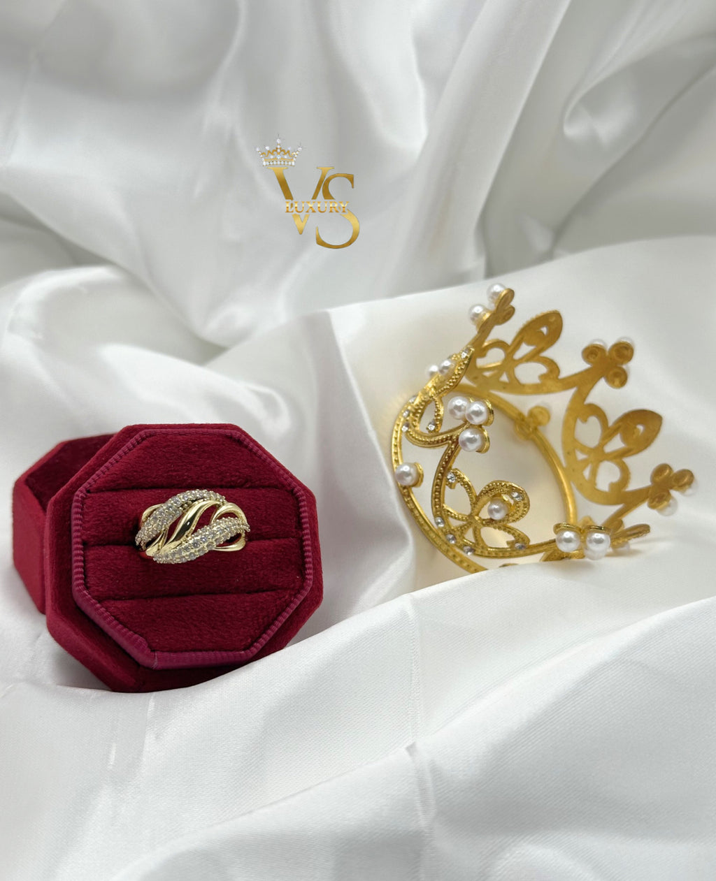 Valdes Luxury Elegant Zirconia Wave Ring – 14K Gold Laminated