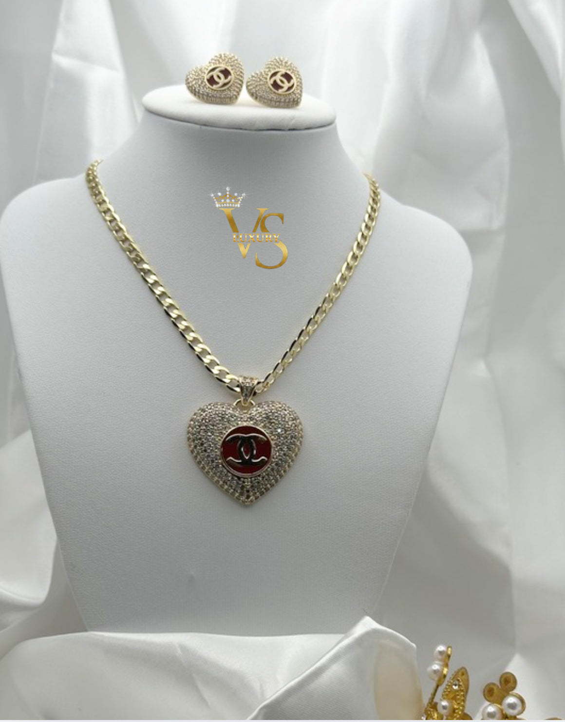 Valdes Luxury Heart Pendant Necklace 14K Gold Plated – Red Zirconia Design, High Quality Daily Wear Jewelry