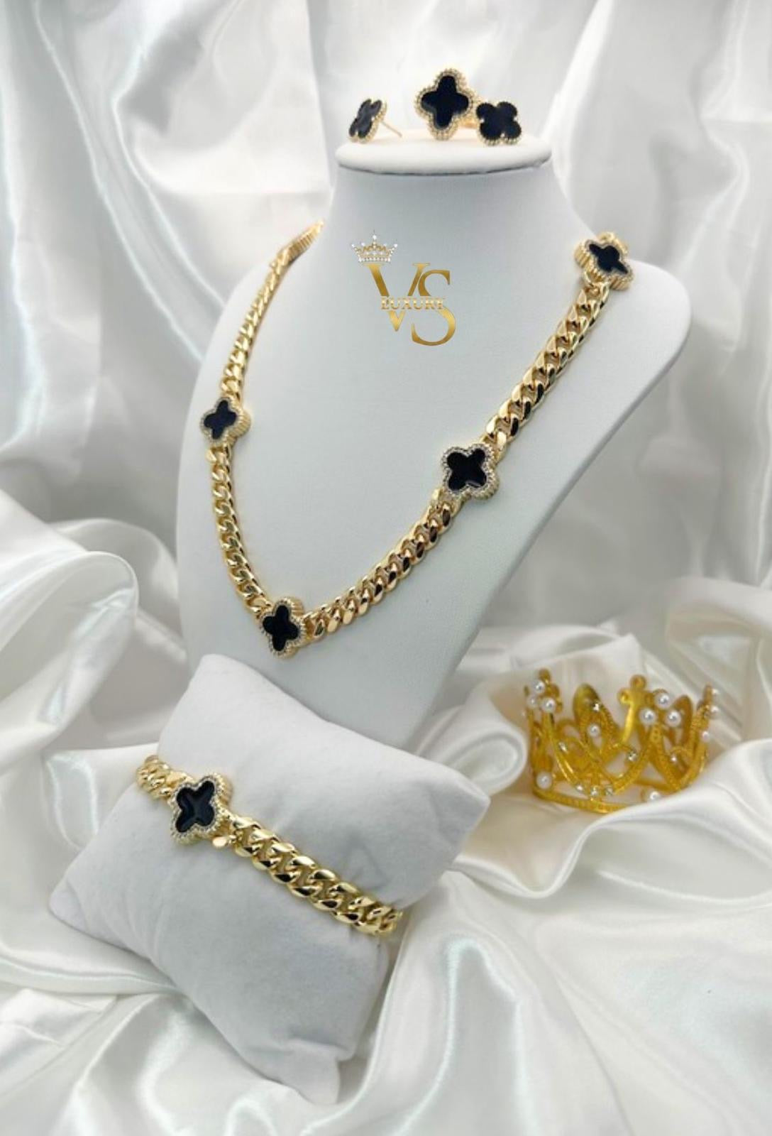 Valdes Luxury Monaco Black Floral Set – 14K Gold Plated Necklace & Bracelet