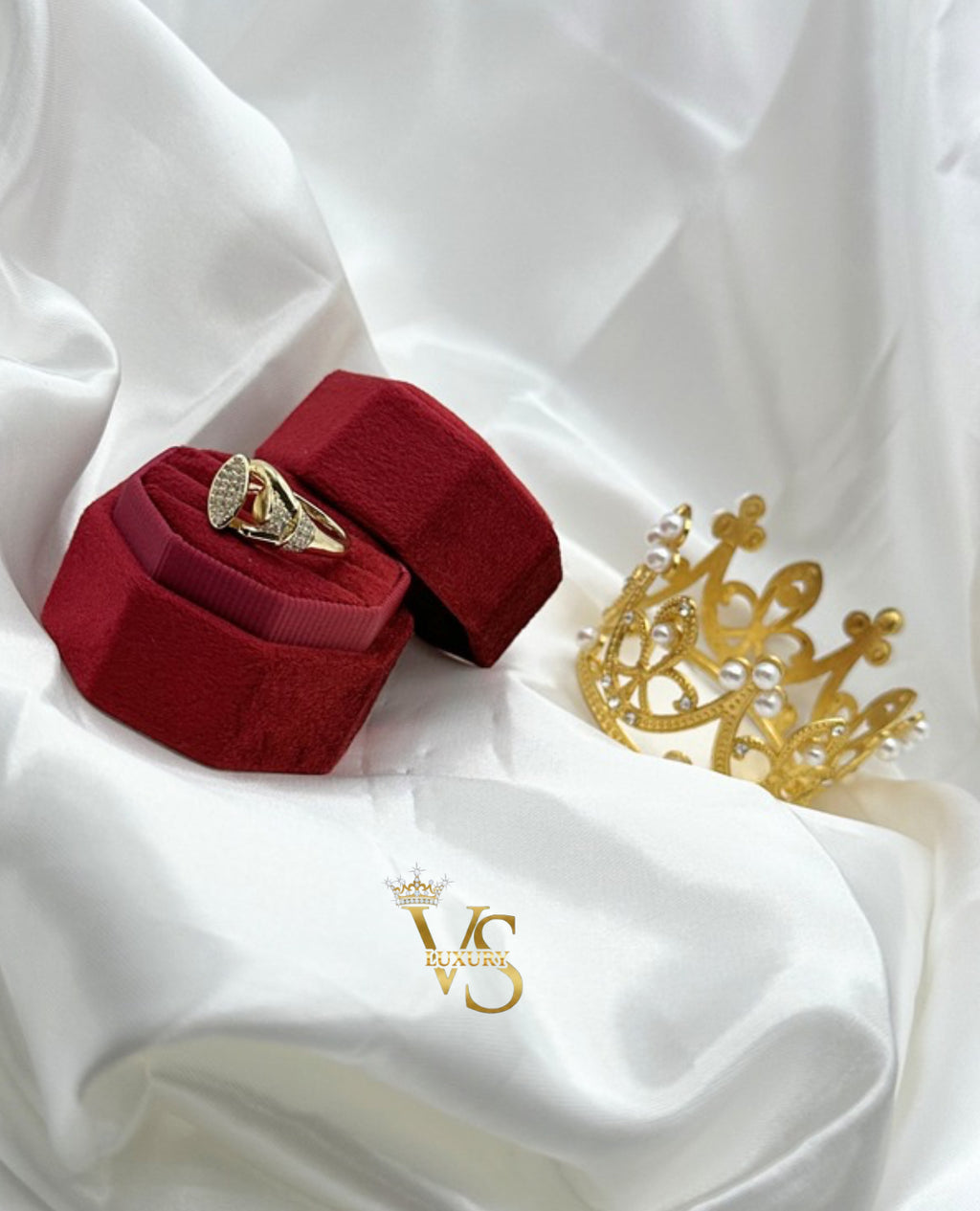 Valdes Luxury 14K Gold Plated Oval Zirconia Ring – High Quality Daily Wear Ring