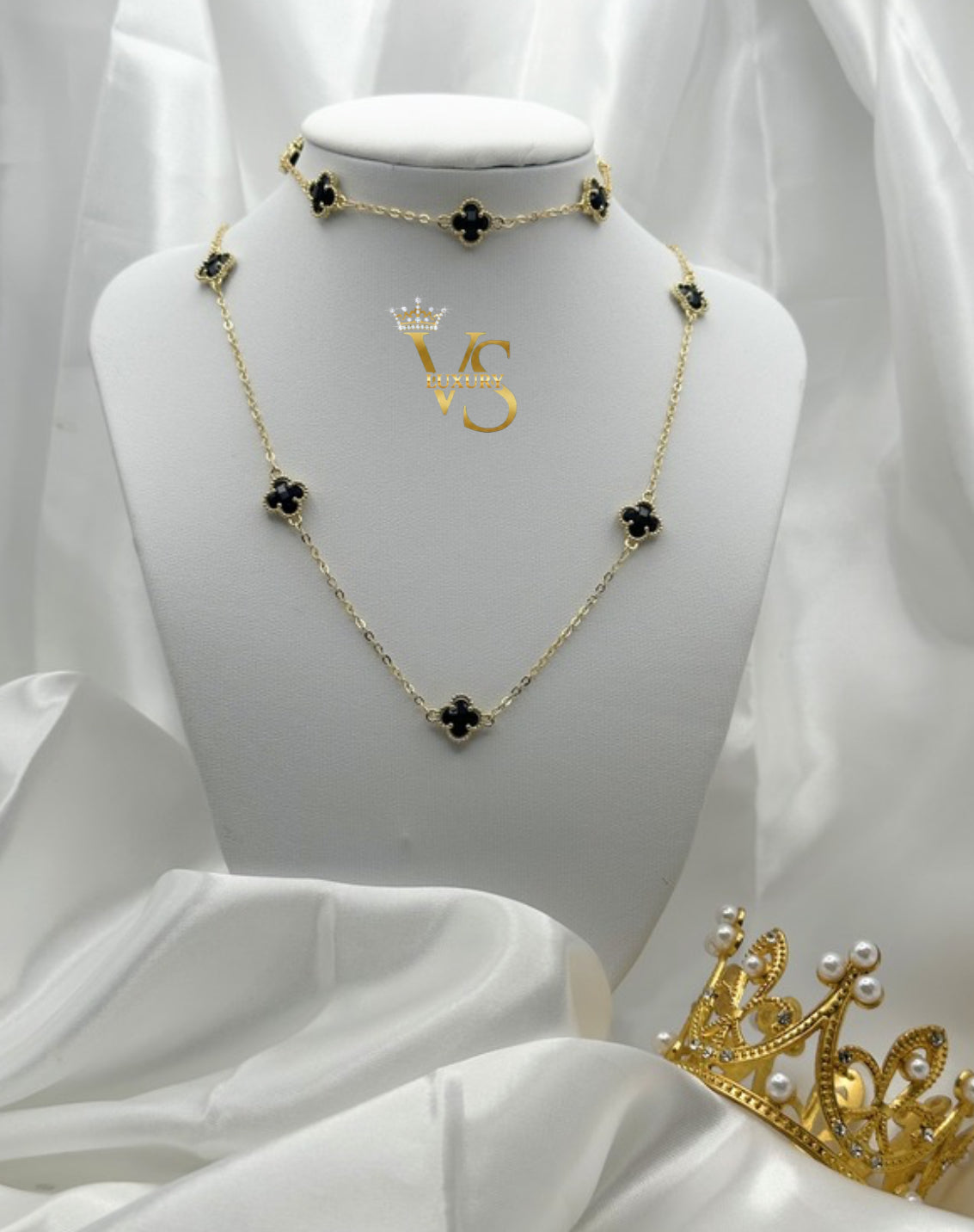 Valdes Luxury Clover Station Necklace 14K Gold Plated – Black Zirconia Details, Elegant High Quality Daily Wear Jewelry