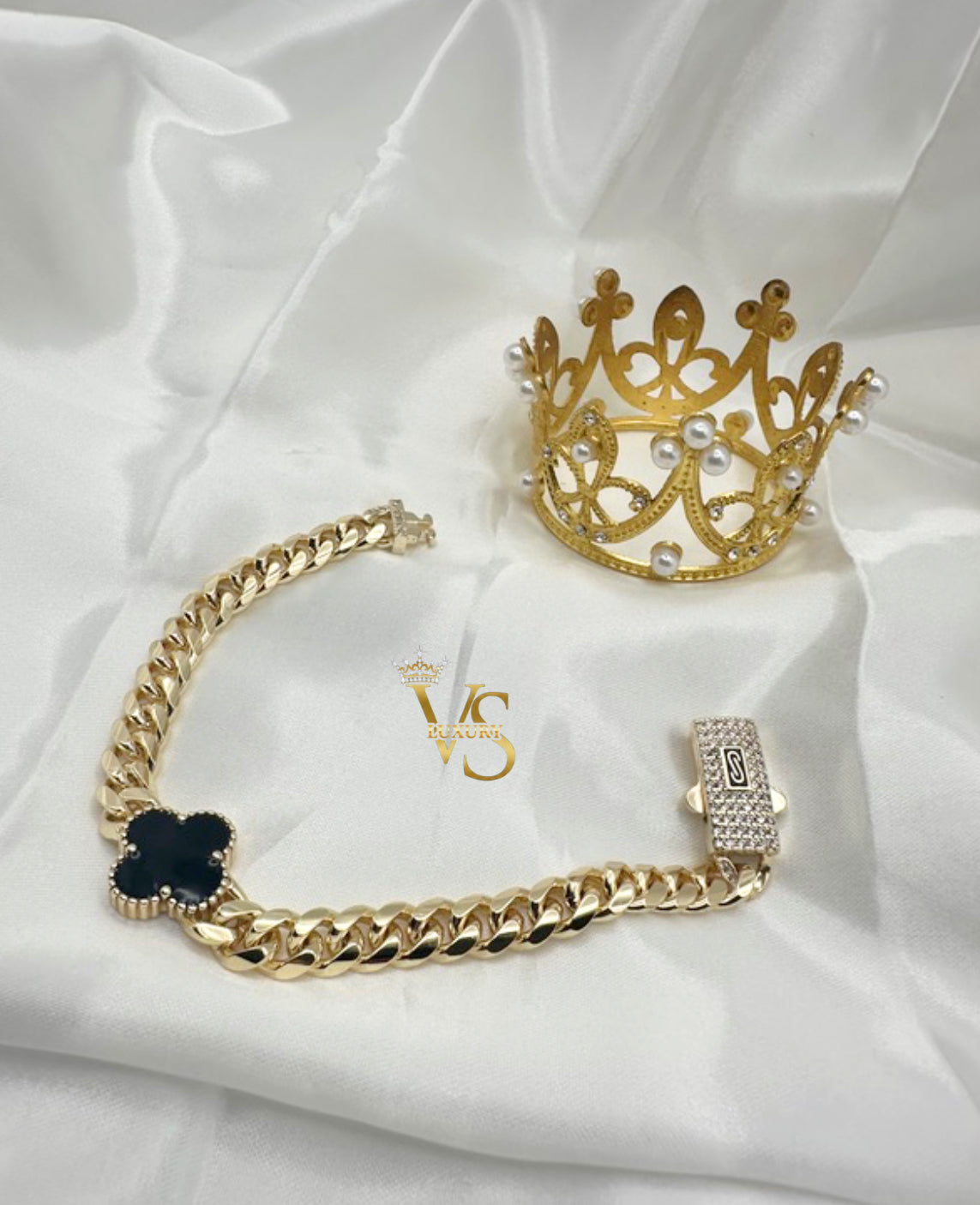 Valdes Luxury Black Flower Cuban Link Bracelet – 14K Gold Laminated Jewelry