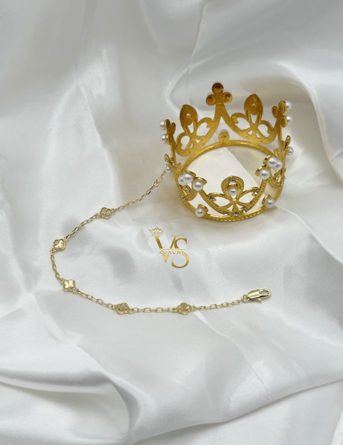 Valdes Luxury Floral Minimal Bracelet – 14K Gold Plated
