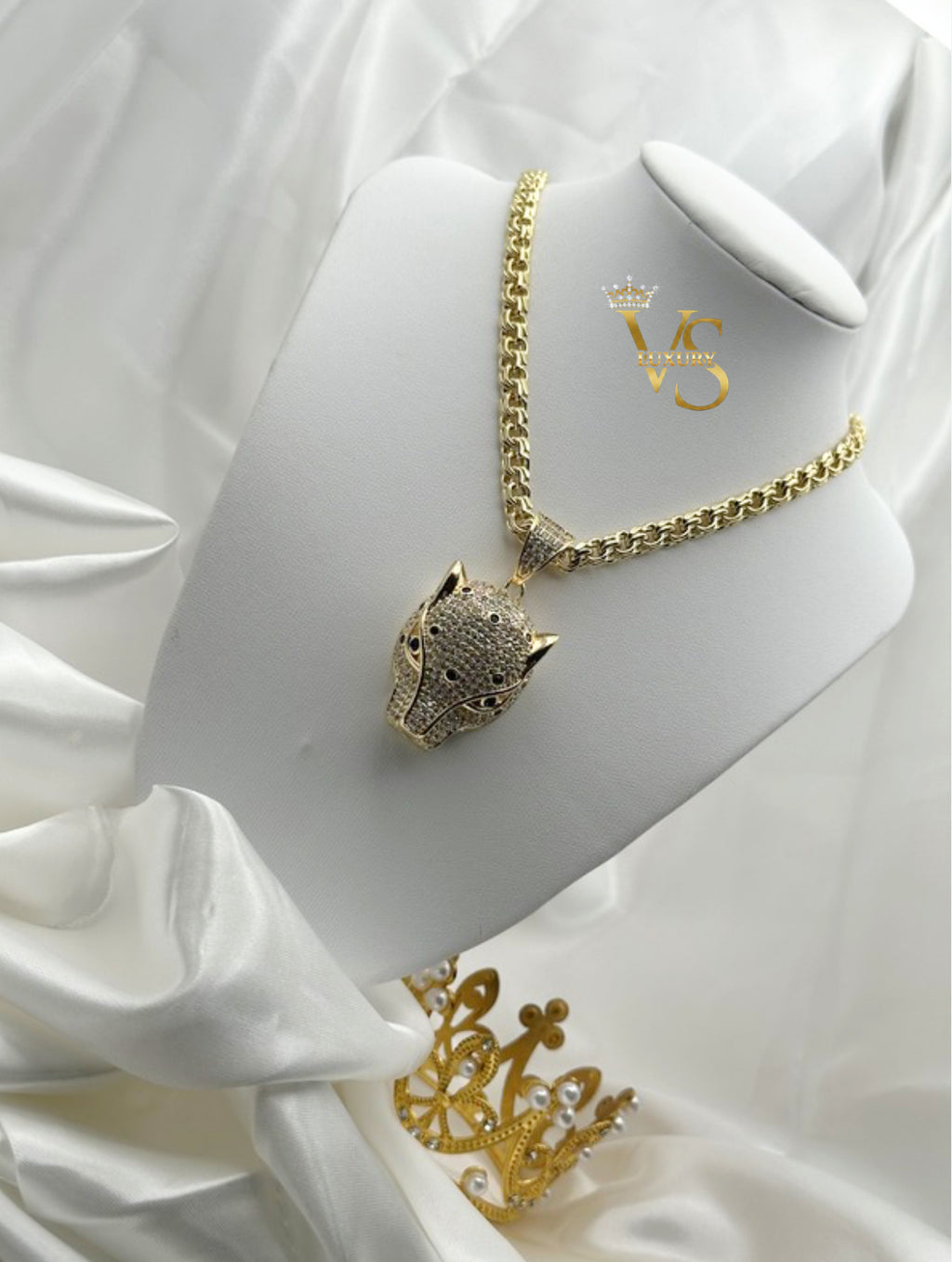 Valdes Luxury Panther Head Pendant Chain – 14K Gold Plated, High Quality Statement Jewelry