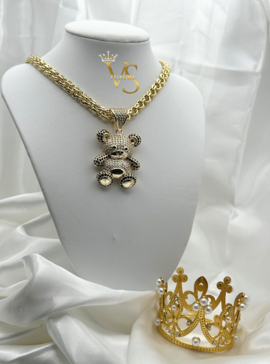 Valdes Luxury Teddy Bear Pendant Chain – 14K Gold Plated, High Quality Everyday Jewelry